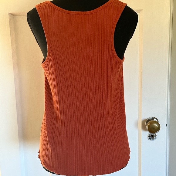 6 for $25 - NWOT Ava James Ribbed Tank - Picture 3 of 4